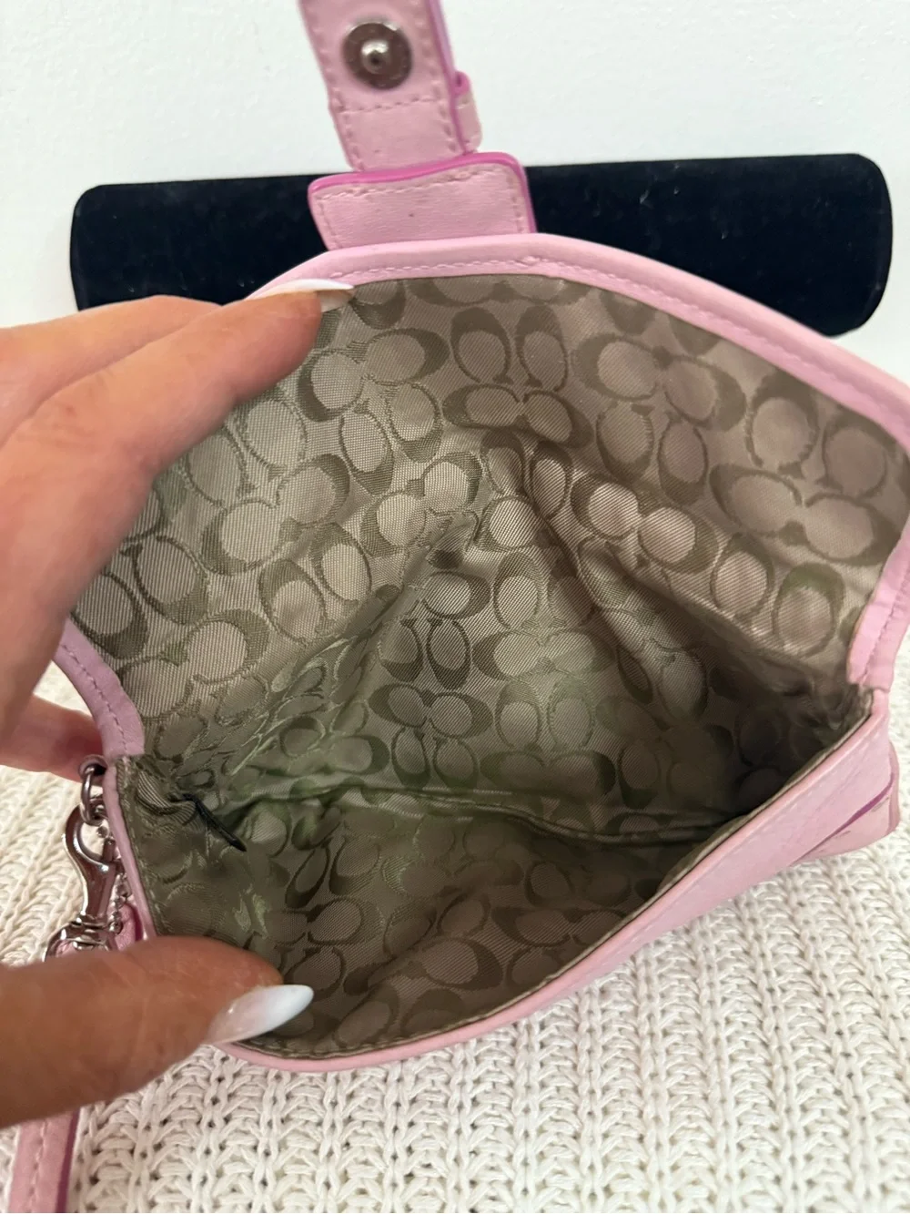 Coach Hamilton light Pink Leather Wristlet Clutch/wrirtlet with Studded Detail